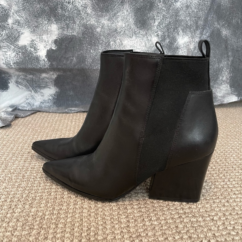 Kendal and Kylie “Fitch” Black Leather Boot